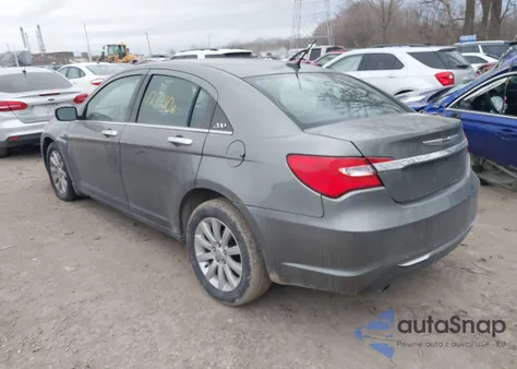 2013 Chrysler 200 Limited из США, поврежденный, VIN 1C3CCBCG8DN711905